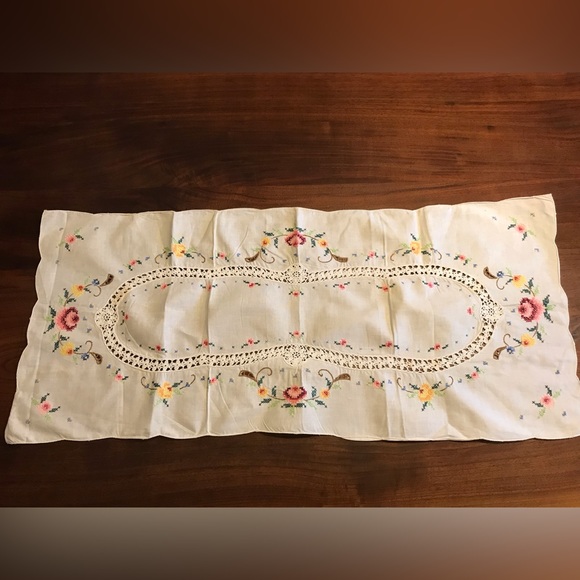 Cross-Stitched Dresser Runner - Picture 1 of 2